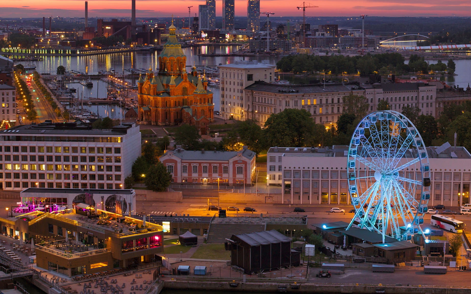 Організація заходів в Україні