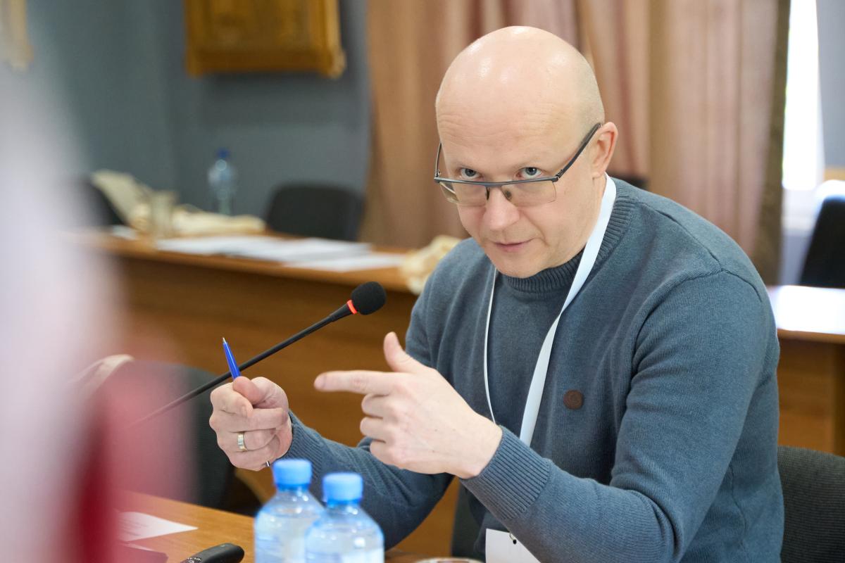 http://Організація%20триденного%20науково-експертного%20семінару%20з%20конституційного%20аналізу%20в%20Закарпатській%20області