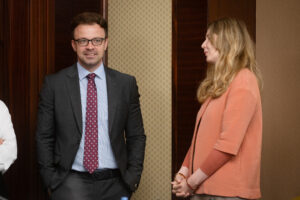 .Організація міжсекторального круглого столу з питань державно-приватного партнерства у логістиці