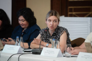 .Організація міжсекторального круглого столу з питань державно-приватного партнерства у логістиці